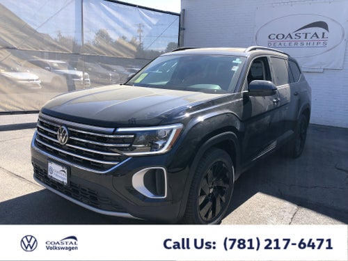 2026 Volkswagen Atlas 2.0T SE w/Technology w/black wheel package