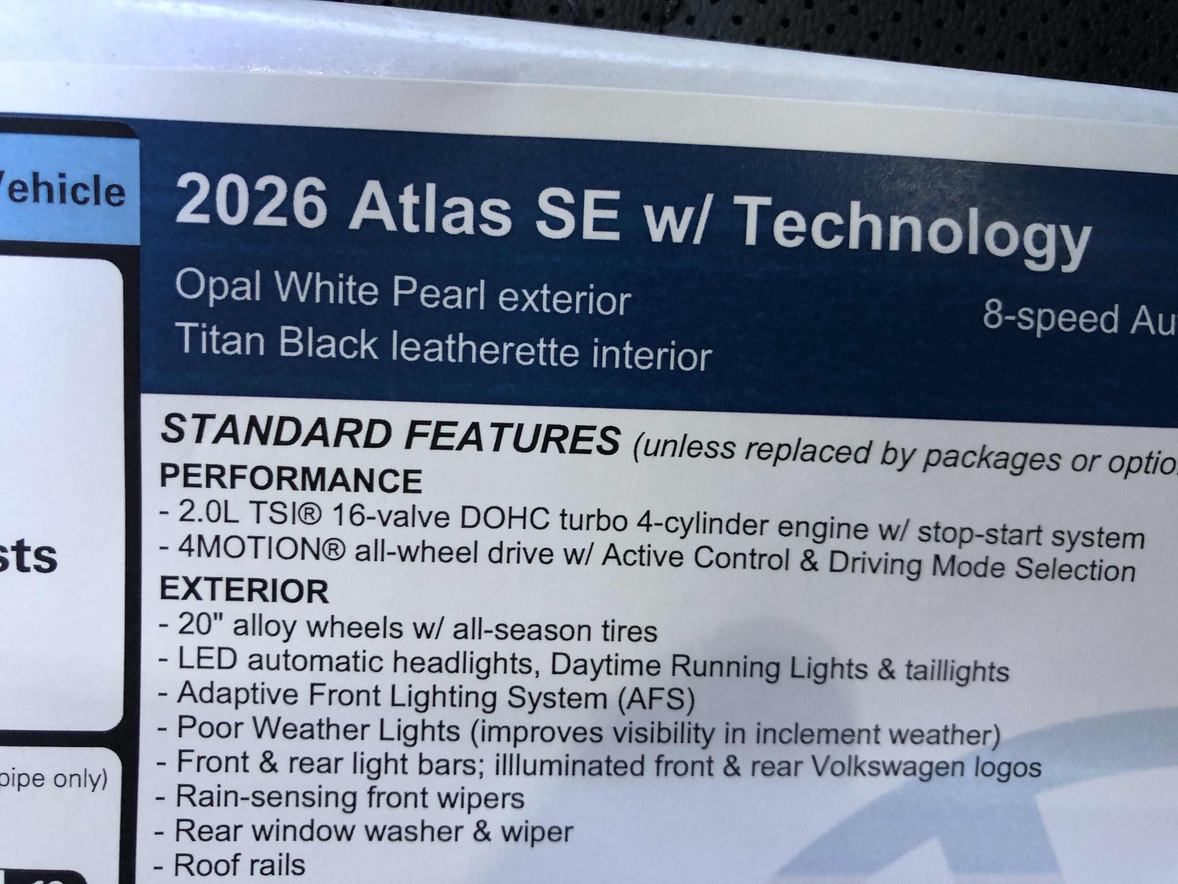 2026 Volkswagen Atlas 2.0T SE w/Technology w/captains chairs