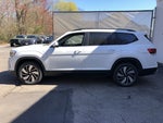 2026 Volkswagen Atlas 2.0T SE w/Technology w/captains chairs
