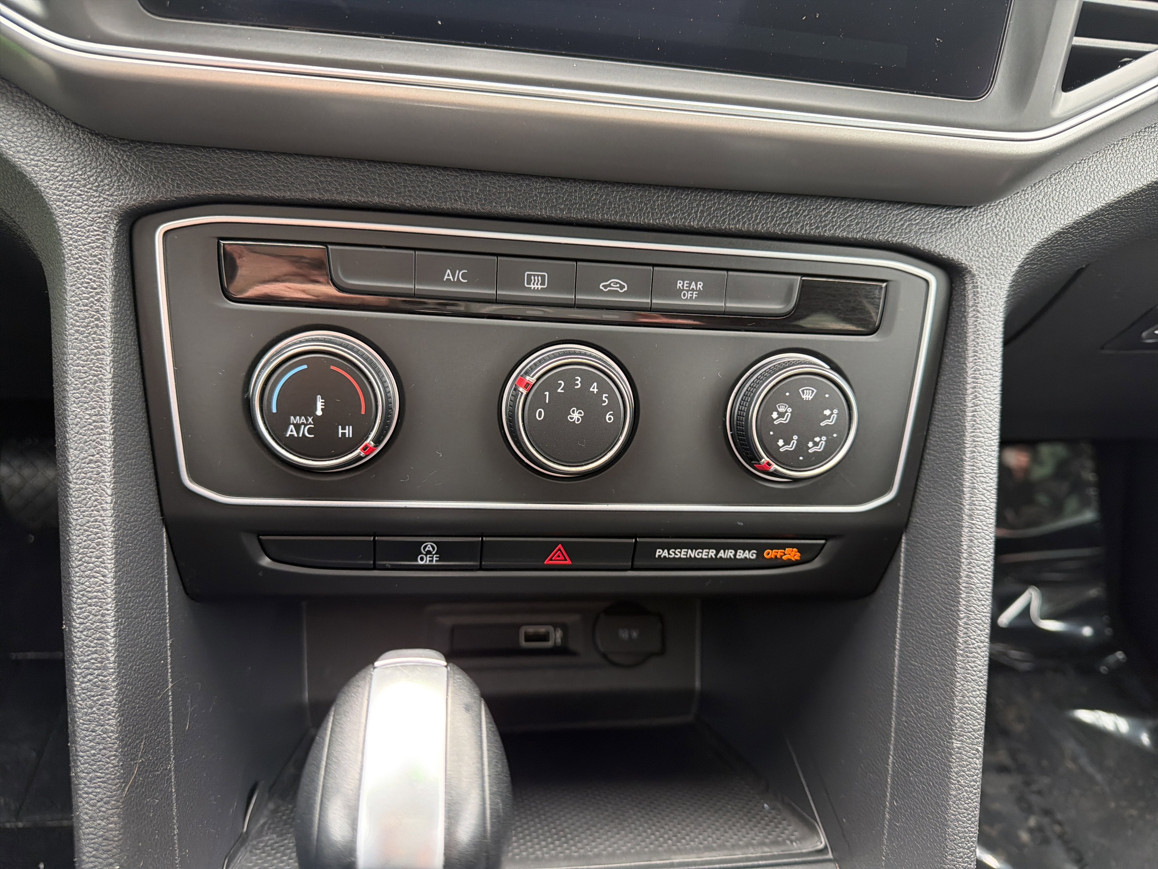 2018 Volkswagen Atlas 3.6L V6 Launch Edition