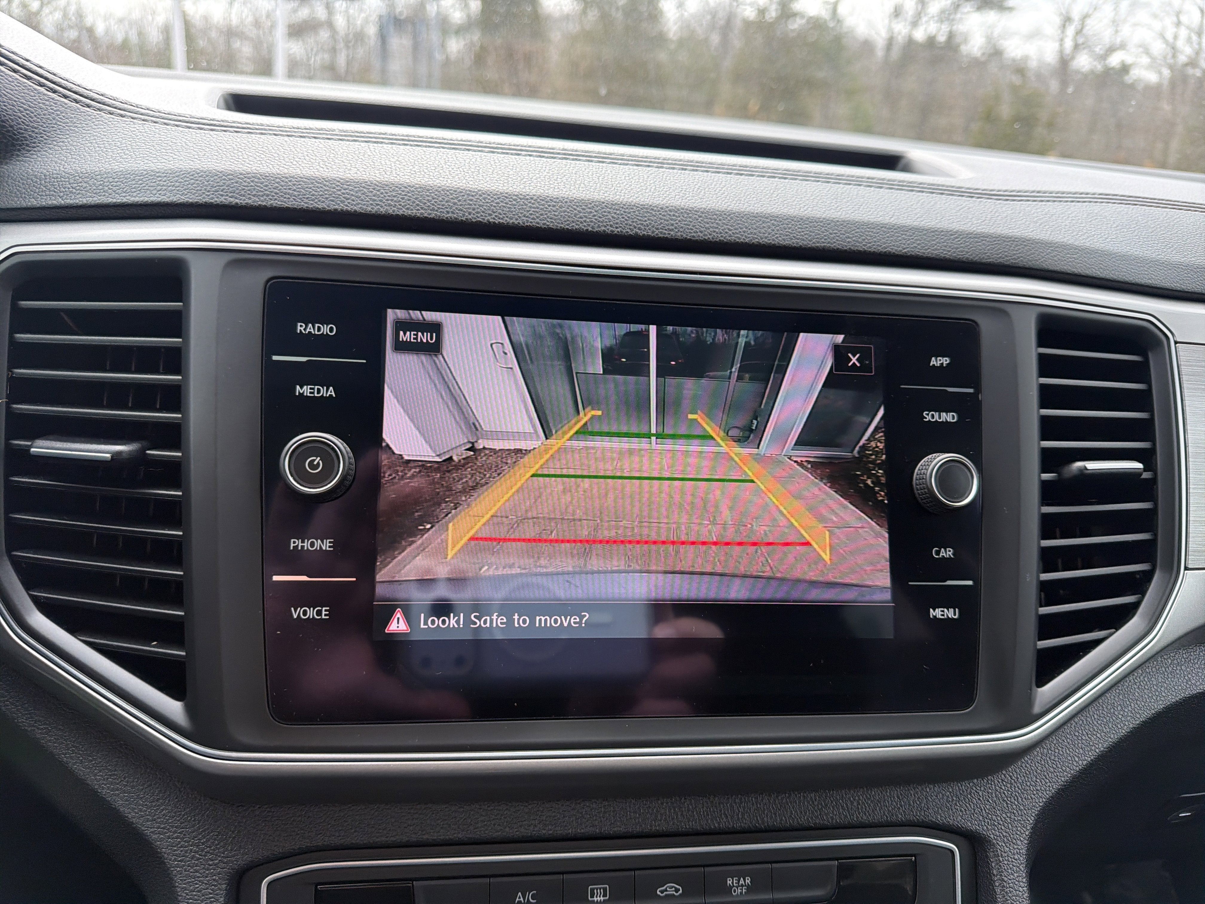 2018 Volkswagen Atlas 3.6L V6 Launch Edition