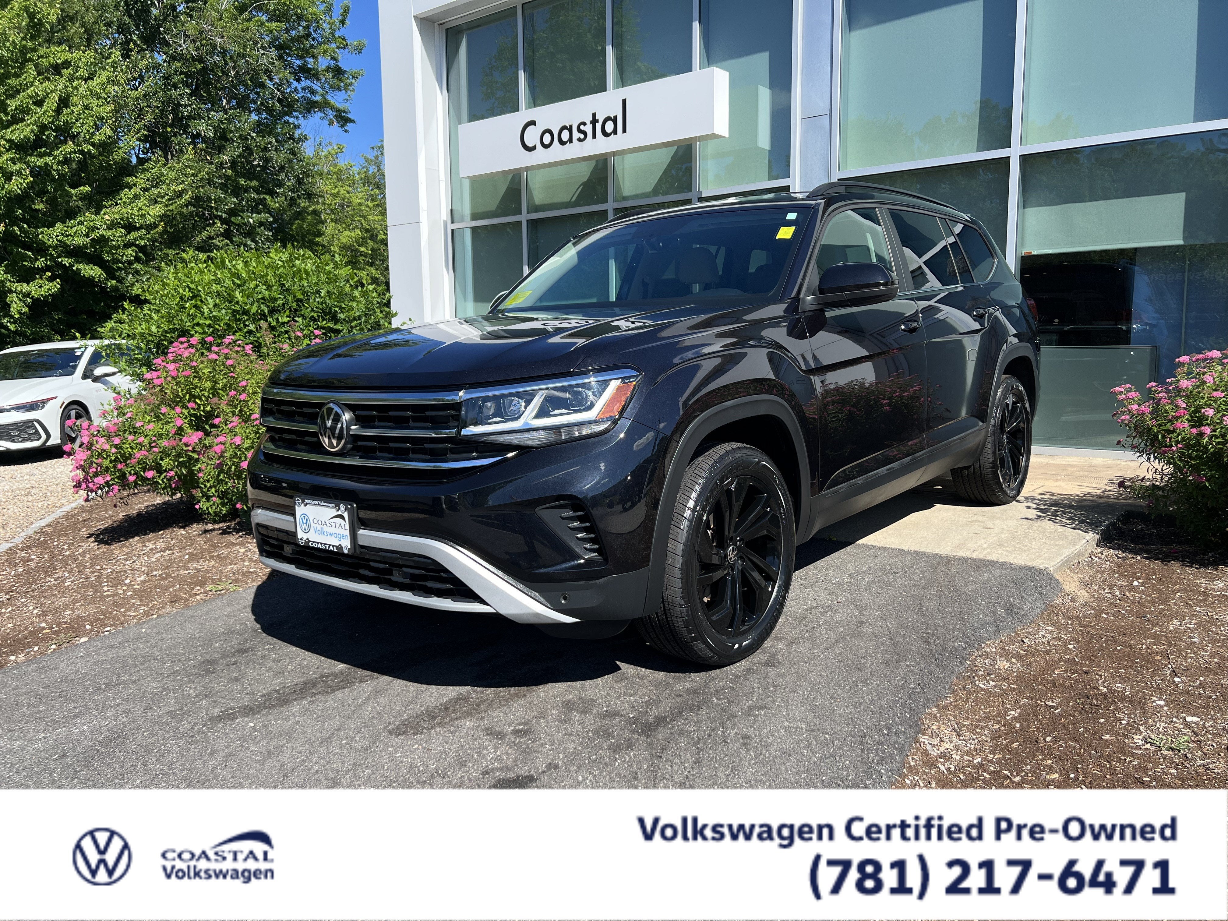2023 Volkswagen Atlas 3.6L V6 SE w/Technology W/Black Wheel Package