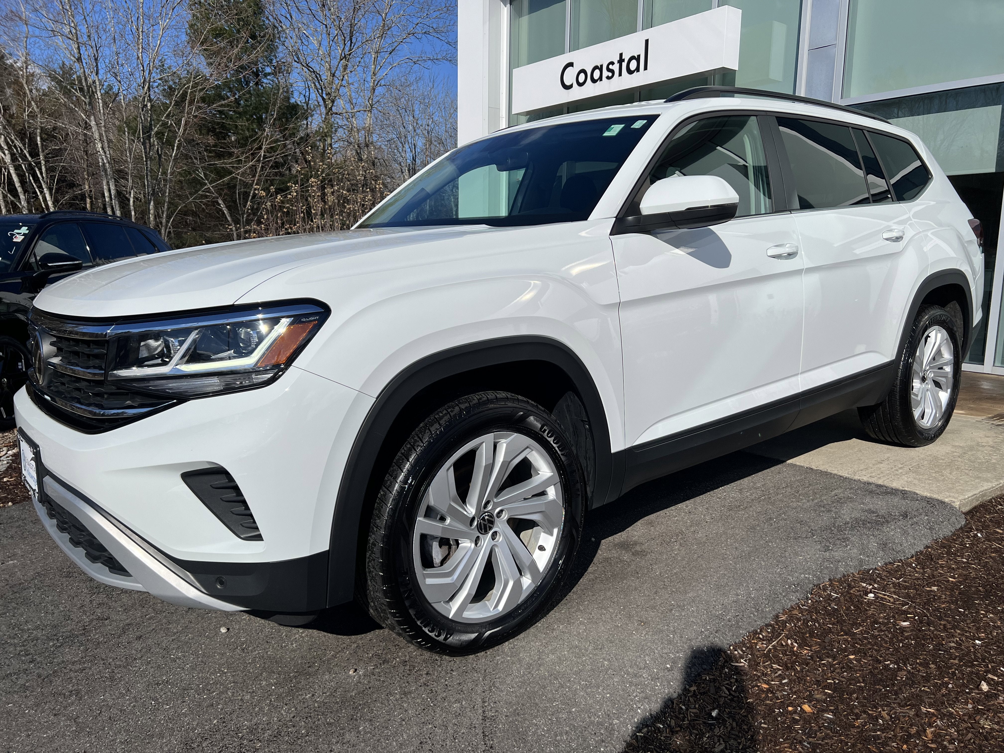 2023 Volkswagen Atlas 3.6L V6 SE w/Technology