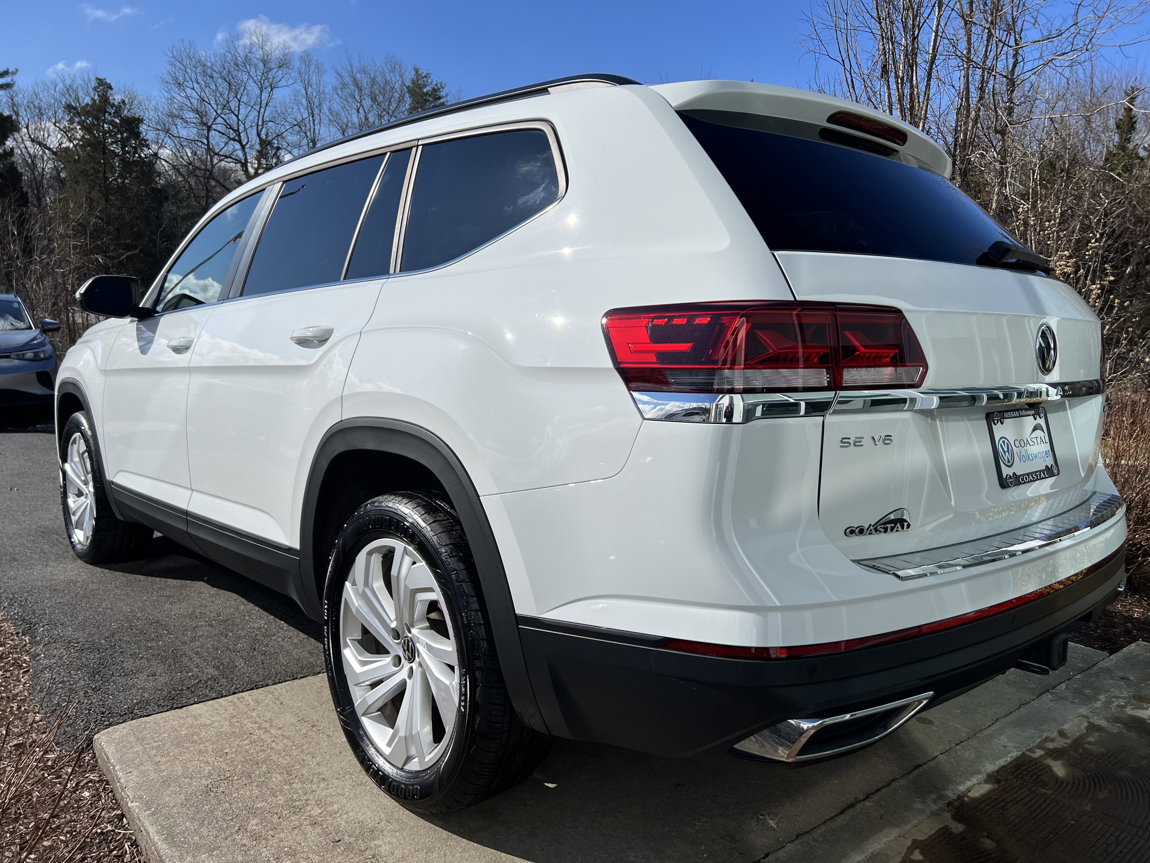2023 Volkswagen Atlas 3.6L V6 SE w/Technology