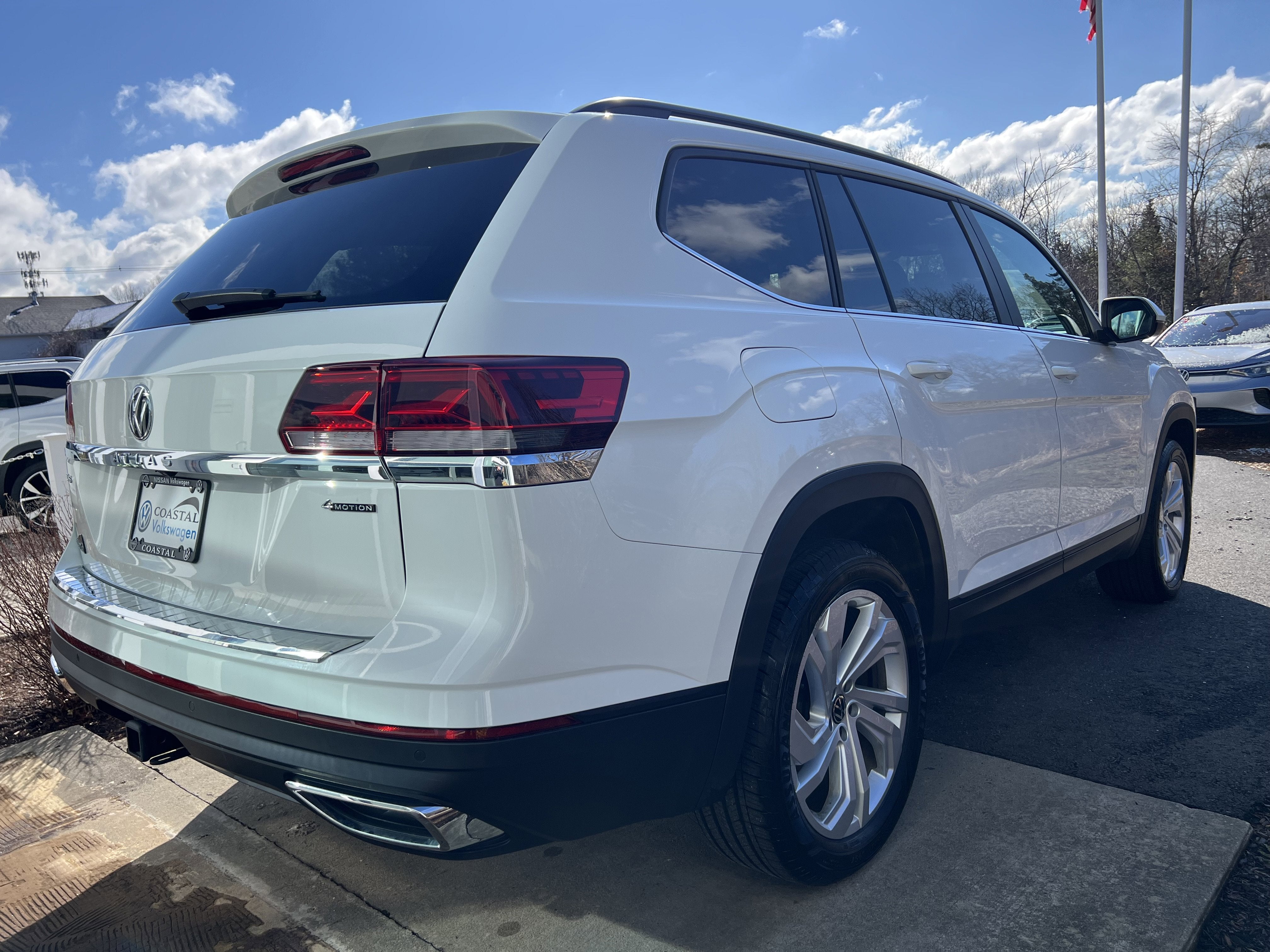 2023 Volkswagen Atlas 3.6L V6 SE w/Technology