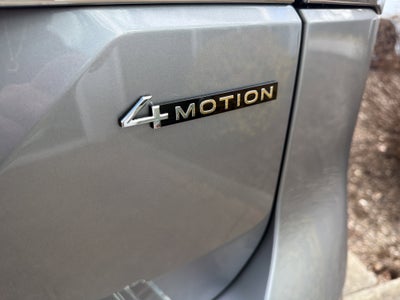 2024 Volkswagen Atlas 2.0T SE w/Technology w/ Captains Chairs