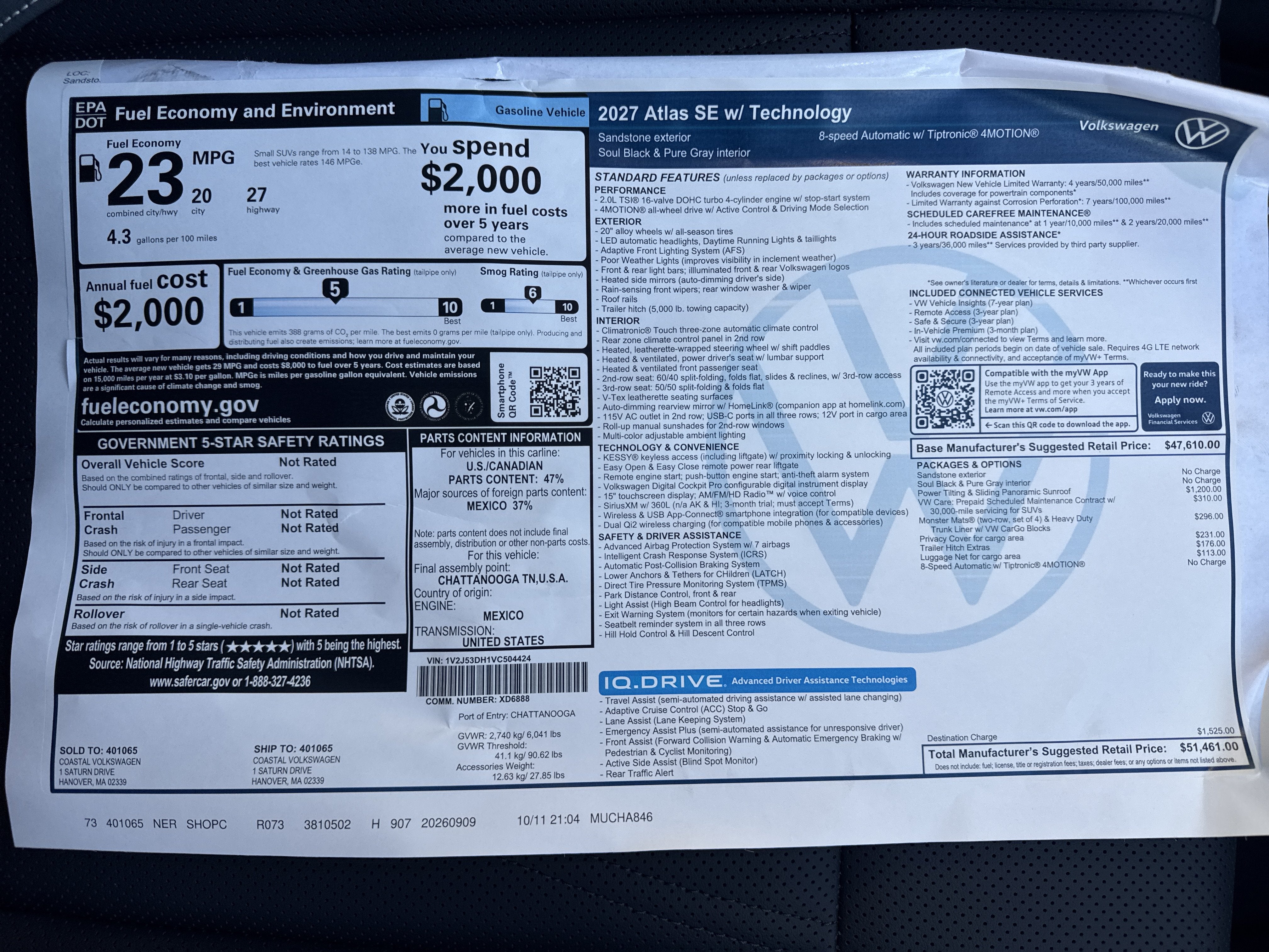 2027 Volkswagen Atlas SE w/Technology w/panoramic sunroof