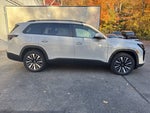 2027 Volkswagen Atlas SE w/Technology w/panoramic sunroof