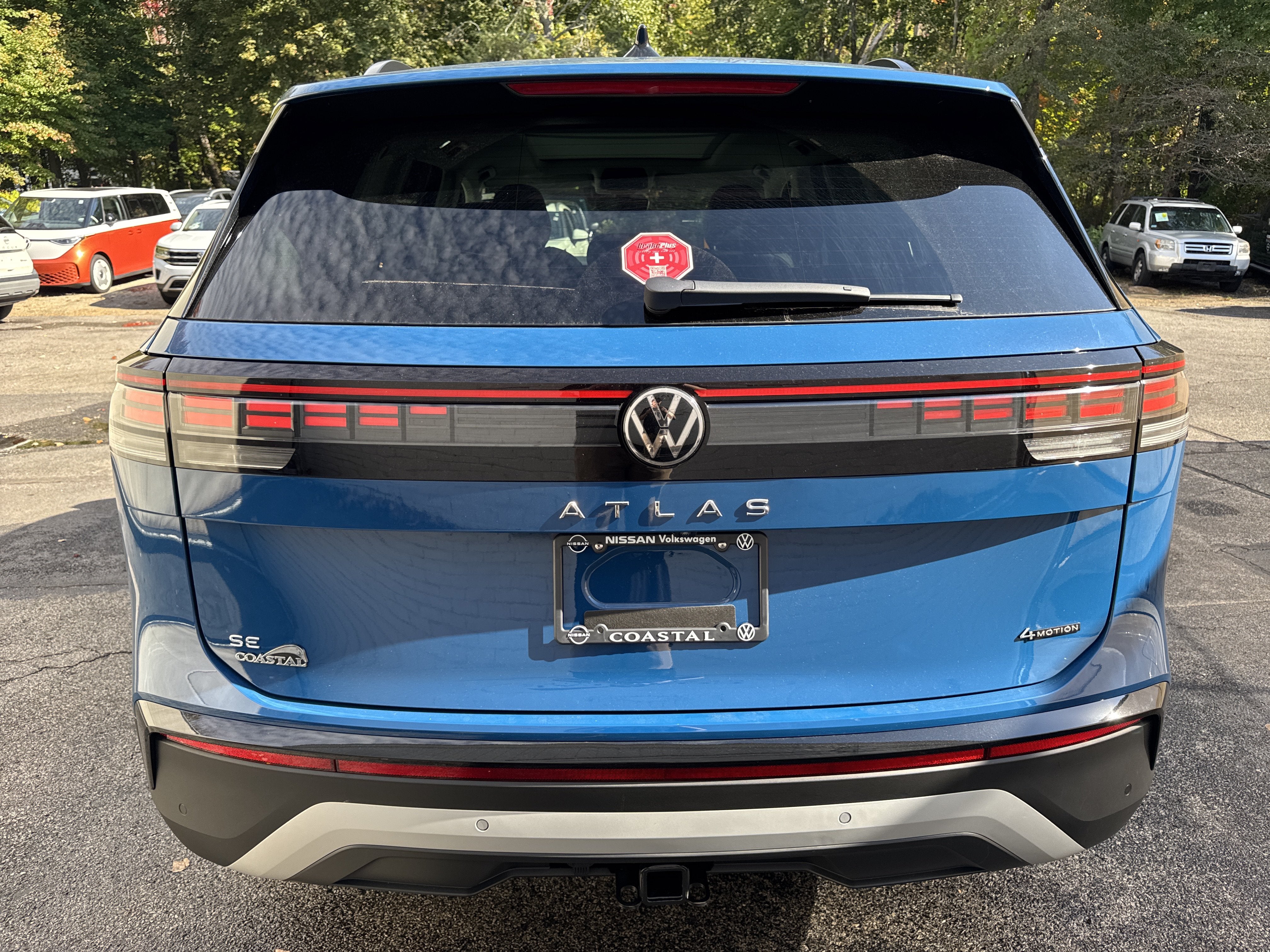 2027 Volkswagen Atlas SE w/Technology
