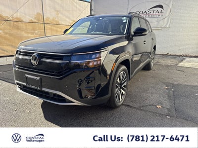 2027 Volkswagen Atlas SE w/Technology w/captains chairs and panoramic sunroof