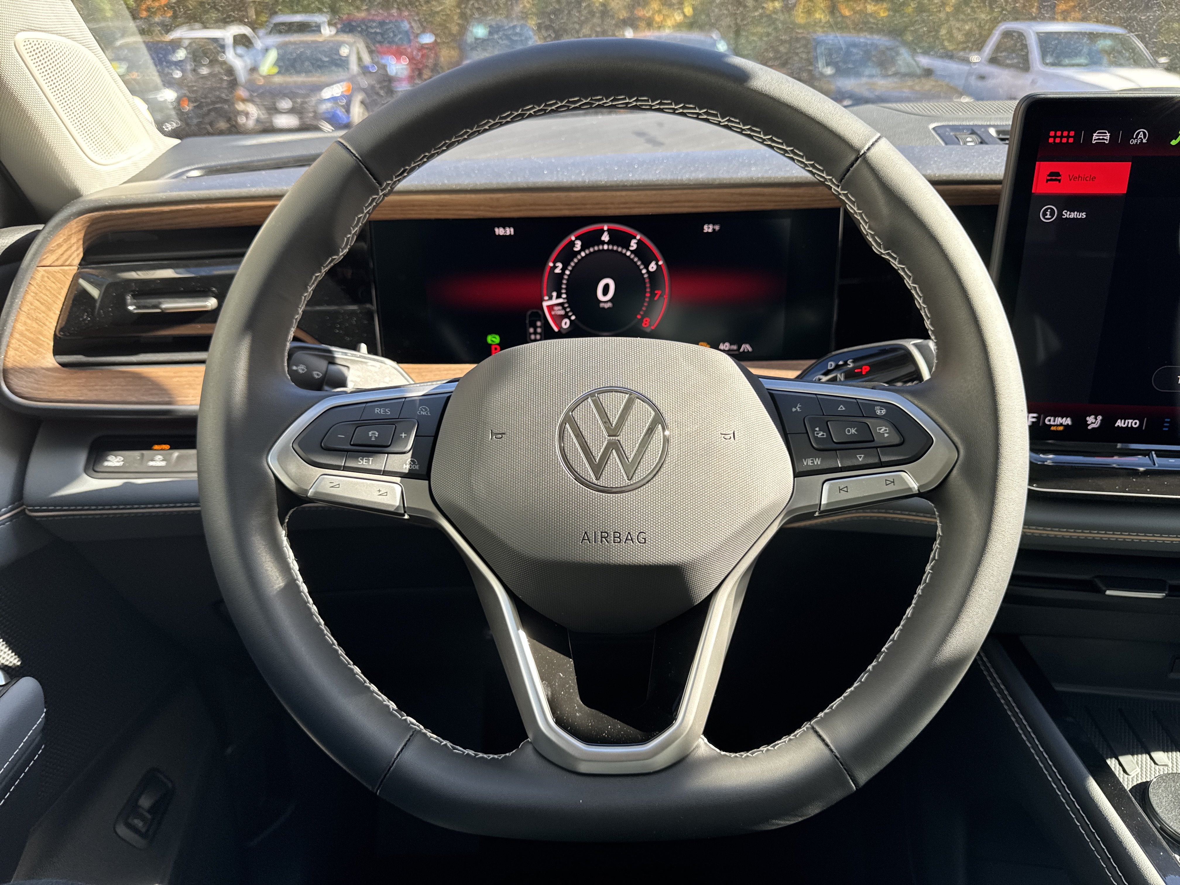 2027 Volkswagen Atlas SE w/Technology w/captains chairs and panoramic sunroof