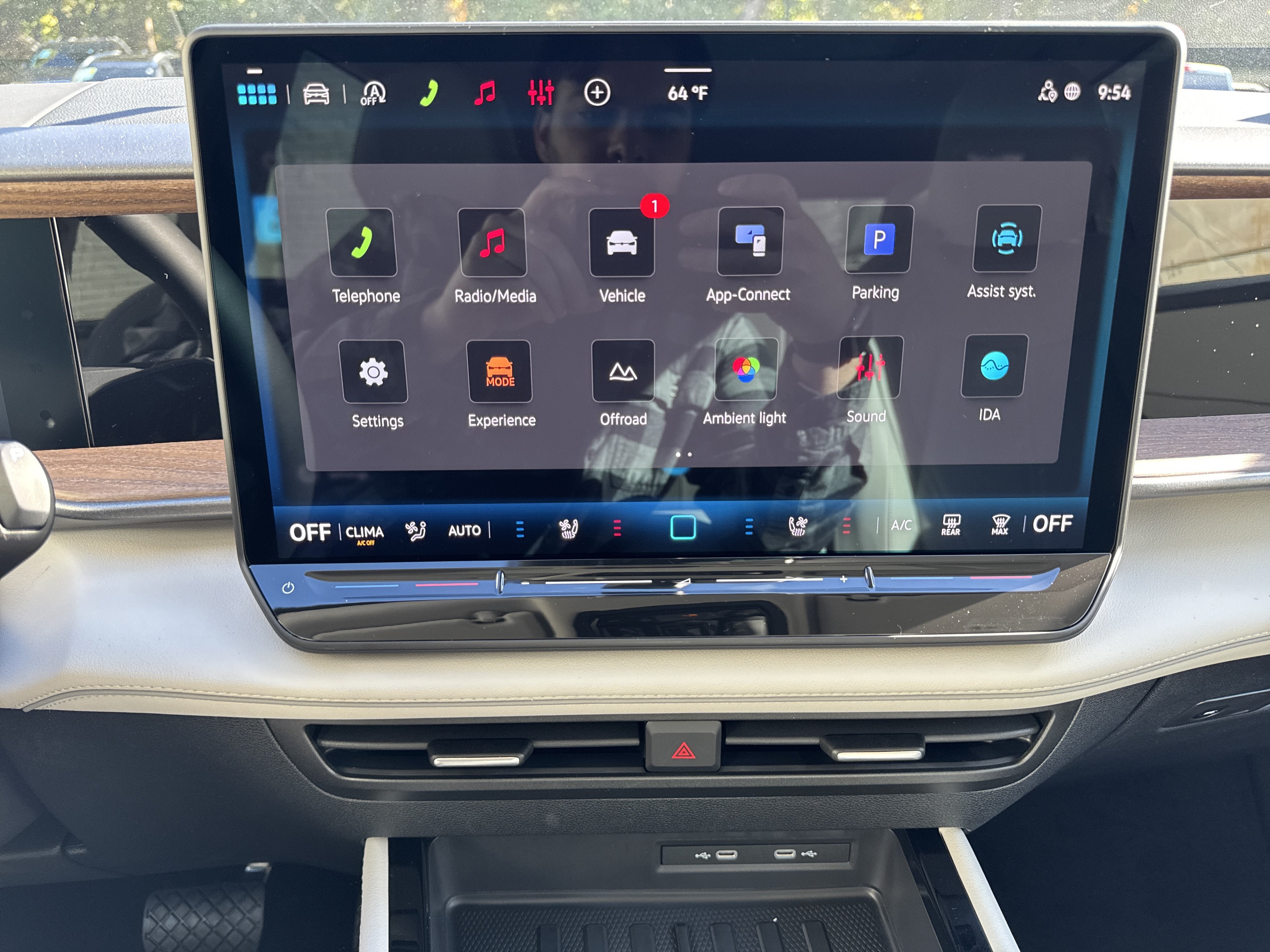 2027 Volkswagen Atlas SE w/Technology w/panoramic sunroof and black wheel package
