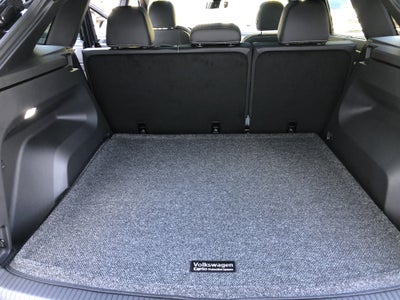 2026 Volkswagen Atlas Cross Sport 2.0T SE w/Technology w/panoramic sunroof and black wheel package