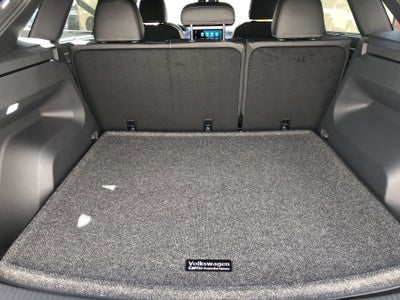 2026 Volkswagen Atlas Cross Sport 2.0T SE w/Technology w/panoramic sunroof and black wheel package