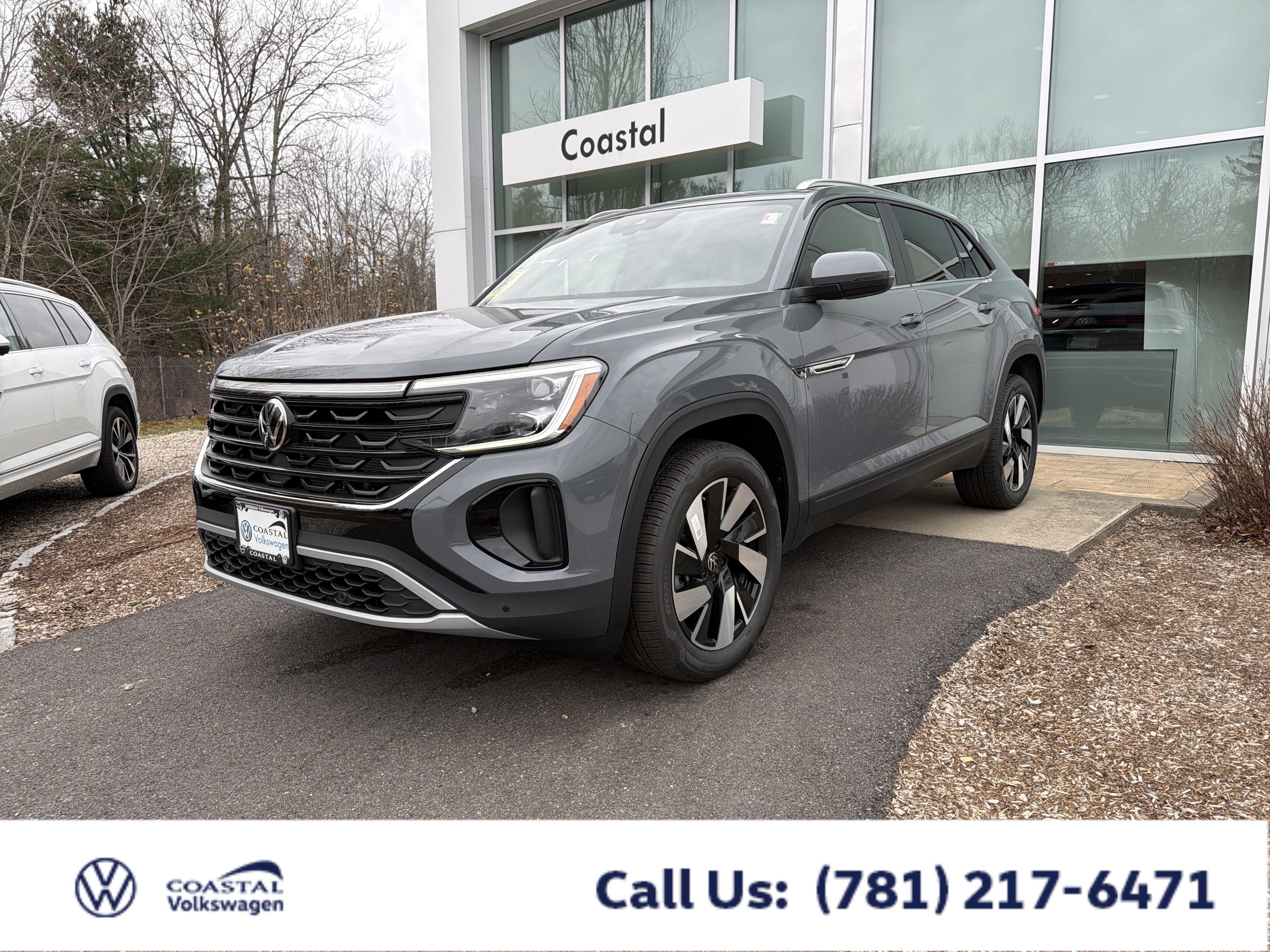 2026 Volkswagen Atlas Cross Sport 2.0T SE w/Technology w/panoramic sunroof