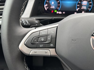 2026 Volkswagen Atlas Cross Sport 2.0T SE w/Technology w/panoramic sunroof