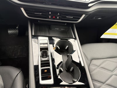 2026 Volkswagen Atlas Cross Sport 2.0T SE w/Technology w/panoramic sunroof