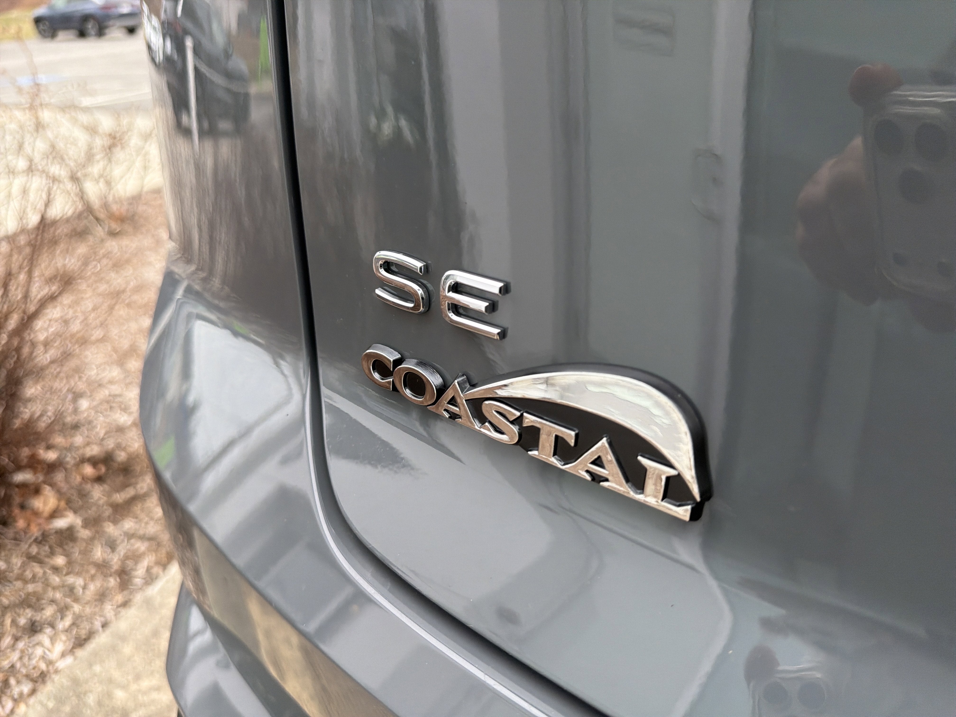 2026 Volkswagen Atlas Cross Sport 2.0T SE w/Technology w/panoramic sunroof