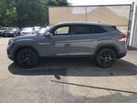 2026 Volkswagen Atlas Cross Sport 2.0T SE w/Technology w/panoramic sunroof and black wheel package