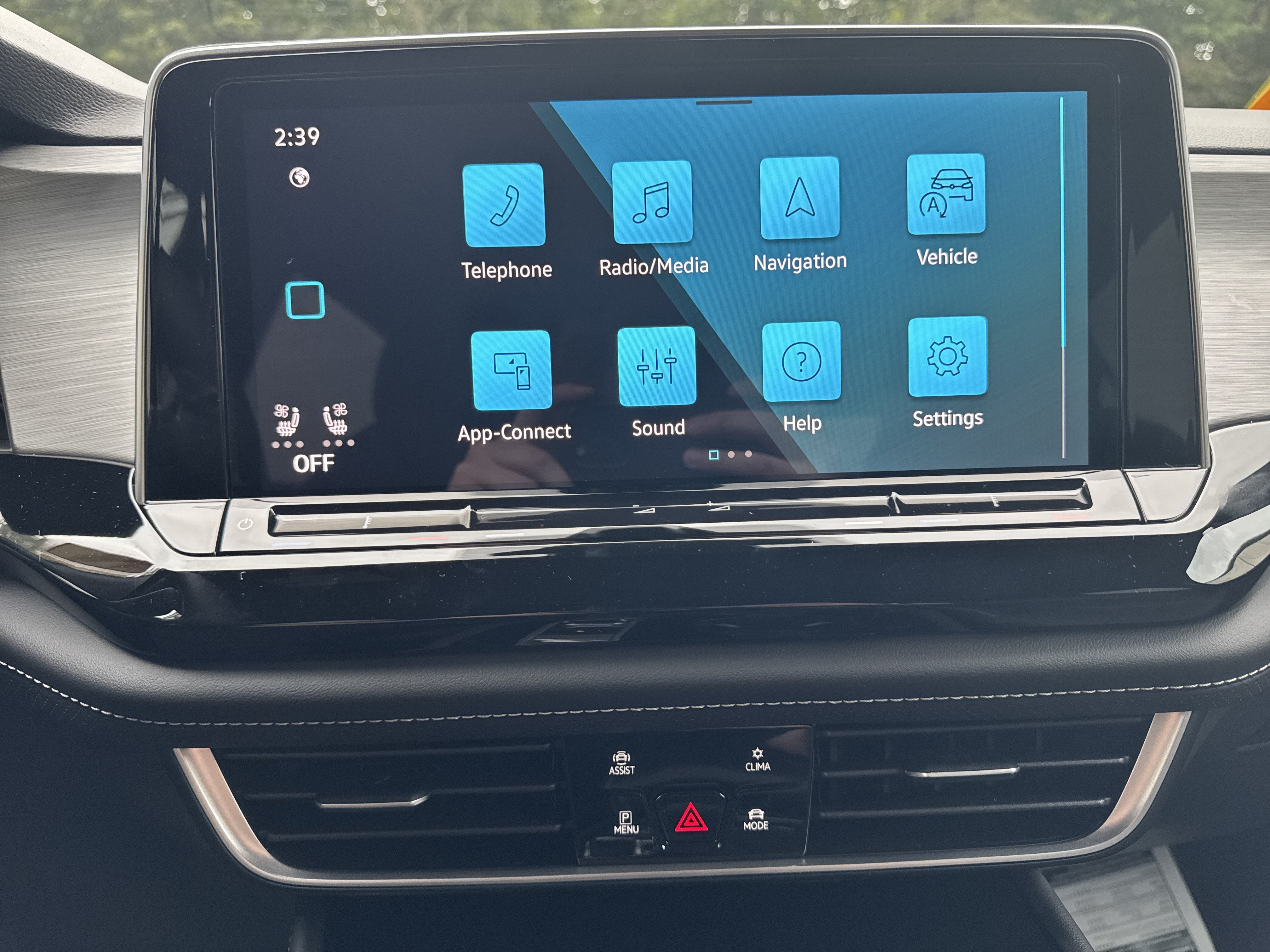 2026 Volkswagen Atlas Cross Sport 2.0T SE w/Technology w/panoramic sunroof and black wheel package