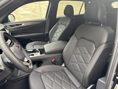 2026 Volkswagen Atlas Cross Sport 2.0T SE w/Technology w/panoramic sunroof and black wheel package