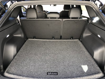 2026 Volkswagen Atlas Cross Sport 2.0T SE w/Technology w/panoramic sunroof