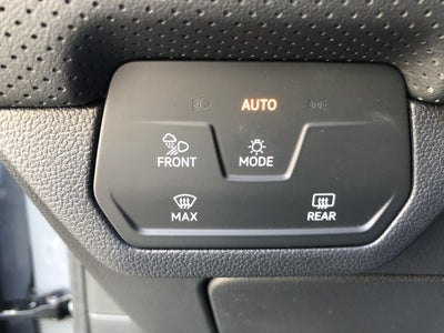 2026 Volkswagen Atlas Cross Sport 2.0T SE w/Technology w/panoramic sunroof and black wheel package