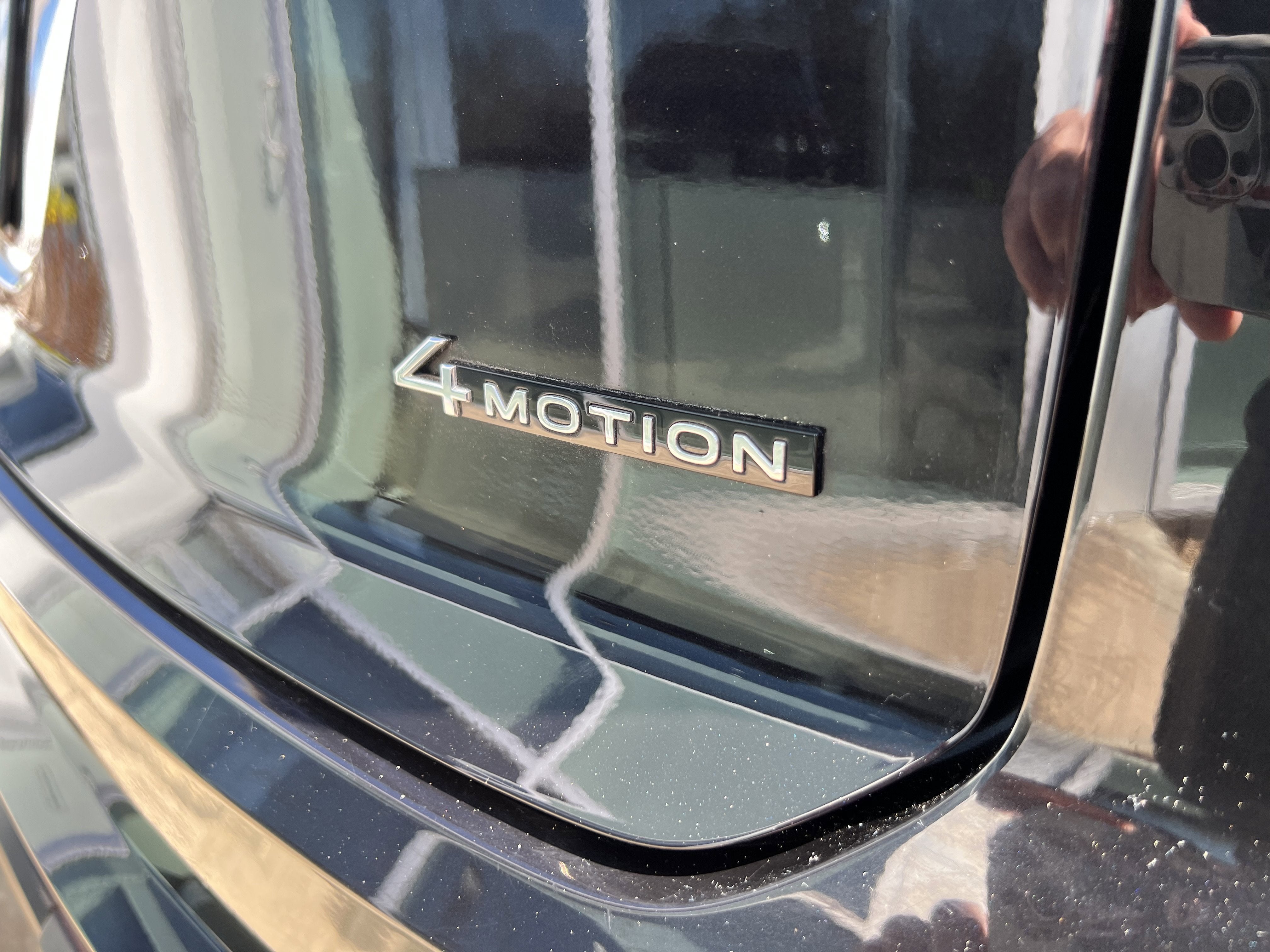 2023 Volkswagen Atlas Cross Sport 3.6L V6 SE w/Technology