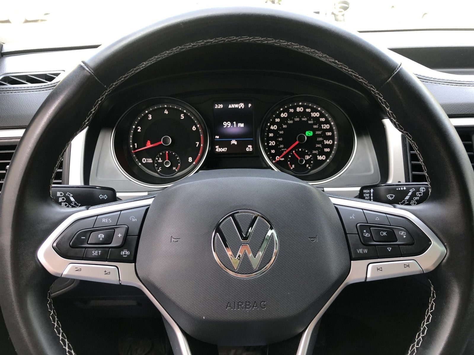 2021 Volkswagen Atlas Cross Sport 3.6L V6 SE w/Technology W/Panoramic Sunroof