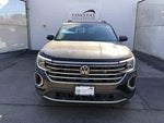 2026 Volkswagen Atlas 2.0T SE w/Technology w/panoramic sunroof and black wheel package