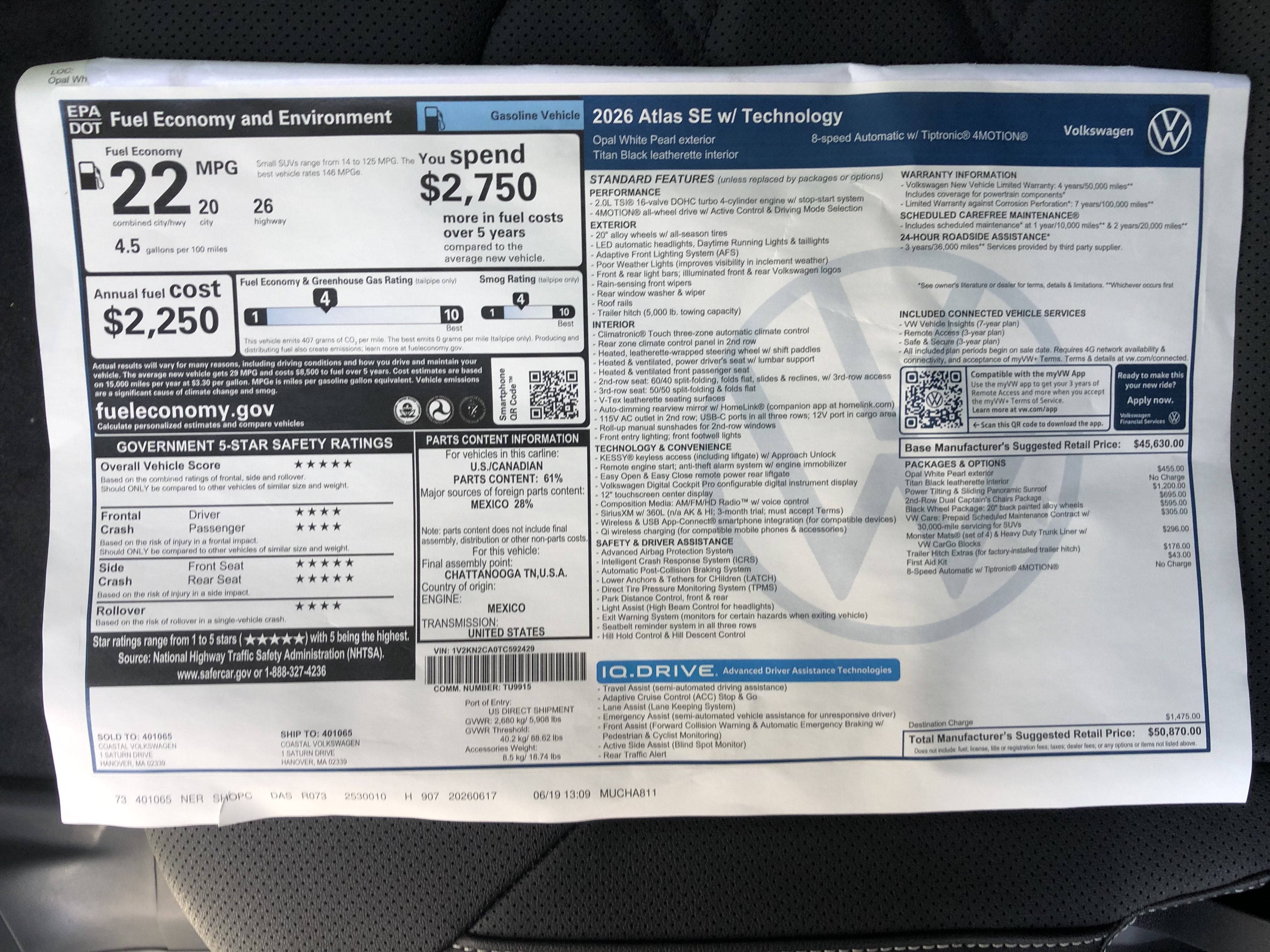2026 Volkswagen Atlas 2.0T SE w/Technology w/captains chairs, panoramic sunroof and black wheel package