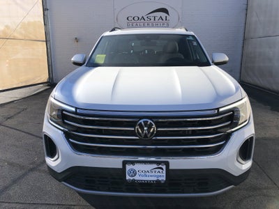 2026 Volkswagen Atlas 2.0T SE w/Technology w/panoramic sunroof and black wheel package