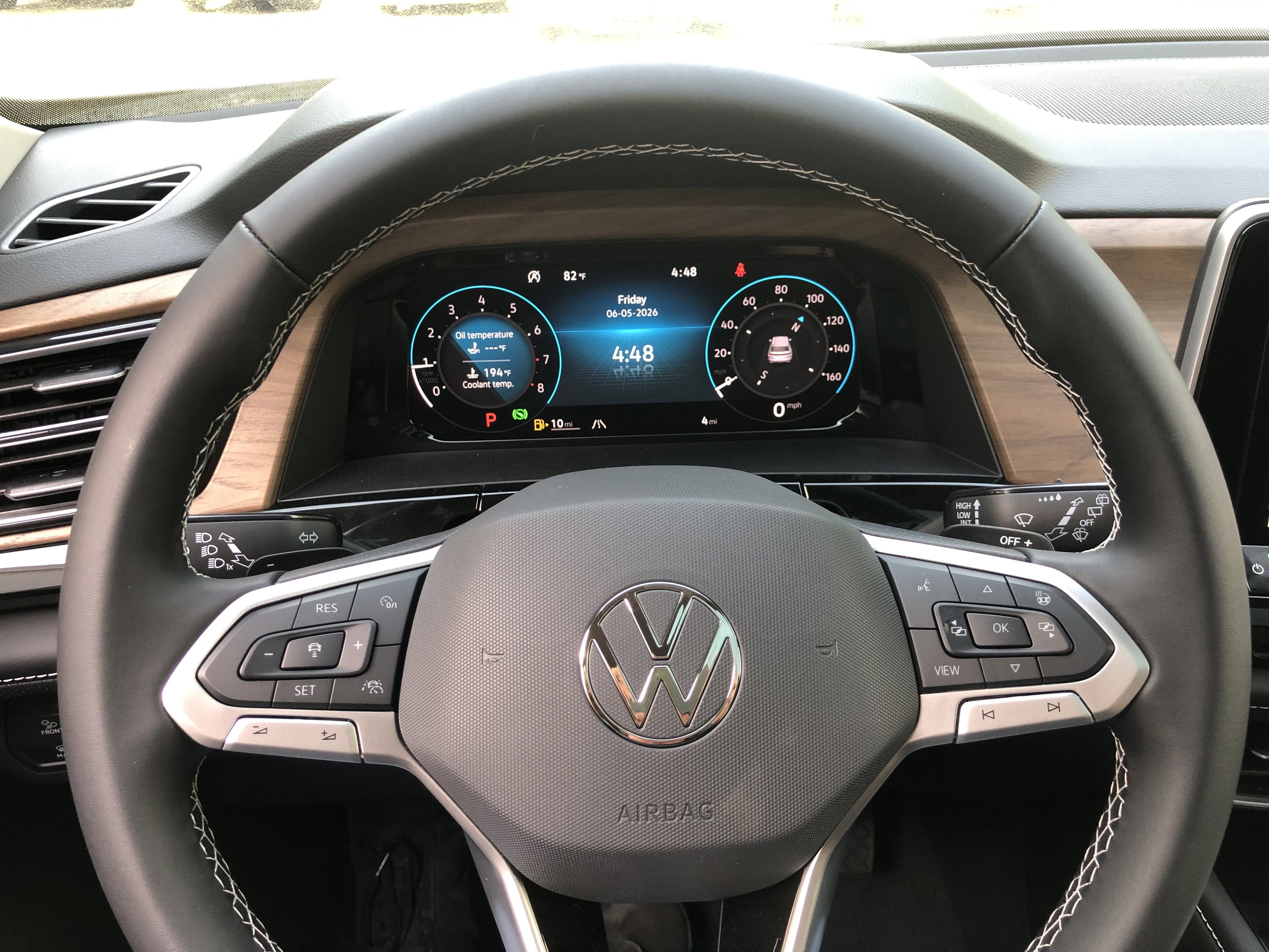 2026 Volkswagen Atlas 2.0T SE w/Technology