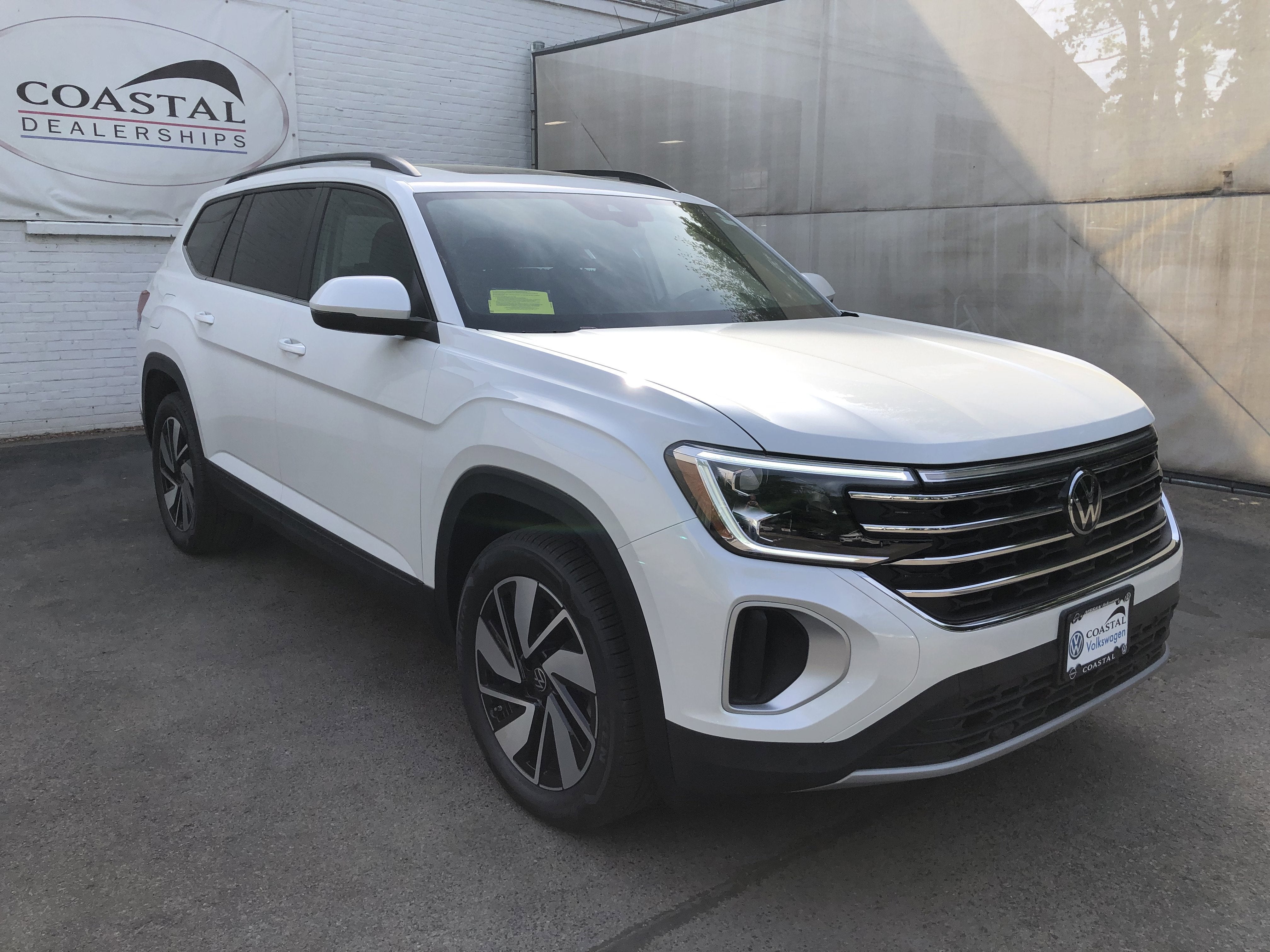 2026 Volkswagen Atlas 2.0T SE w/Technology