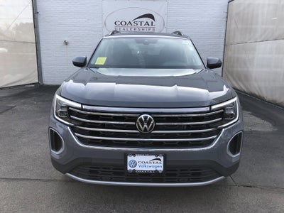 2026 Volkswagen Atlas 2.0T SE w/Technology w/captains chairs, panoramic sunroof and black wheel package
