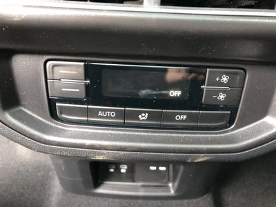 2026 Volkswagen Atlas 2.0T SE w/Technology w/captains chairs, panoramic sunroof and black wheel package