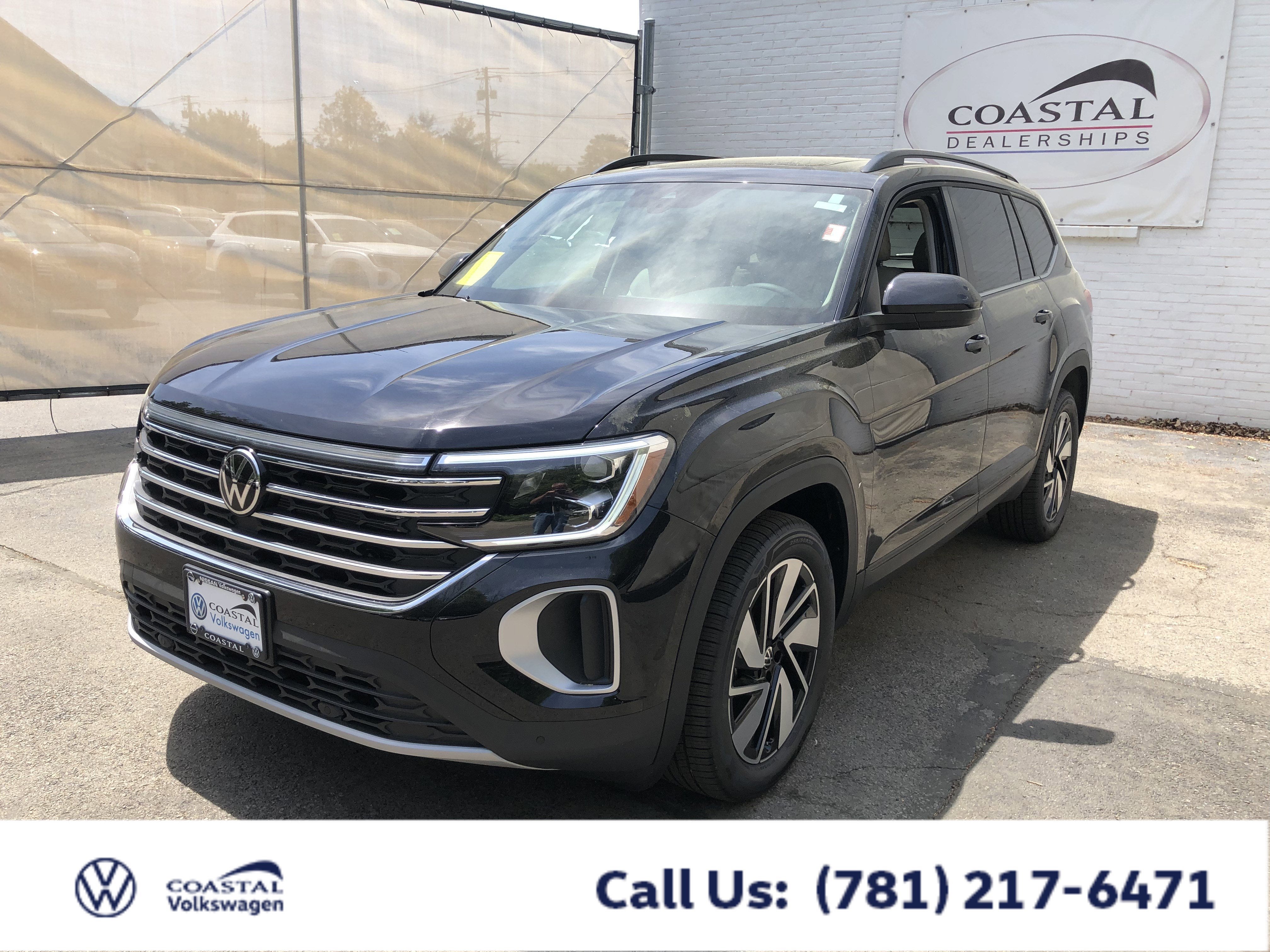 2026 Volkswagen Atlas 2.0T SE w/Technology w/panoramic sunroof