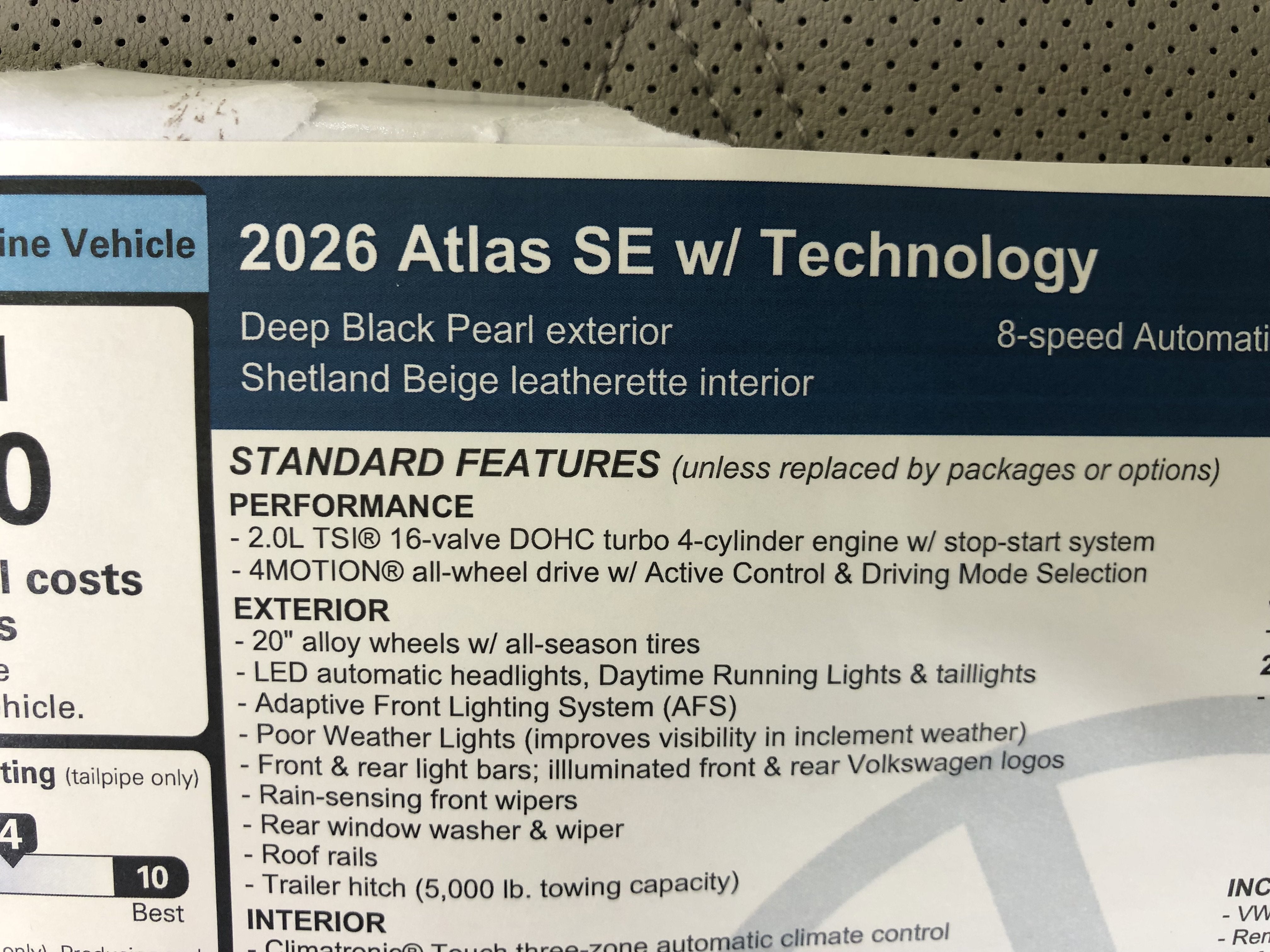 2026 Volkswagen Atlas 2.0T SE w/Technology w/panoramic sunroof
