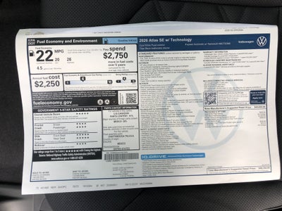 2026 Volkswagen Atlas 2.0T SE w/Technology w/panoramic sunroof