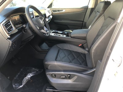 2026 Volkswagen Atlas 2.0T SE w/Technology w/captains chairs, panoramic sunroof and black wheel package