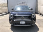 2026 Volkswagen Atlas 2.0T SE w/Technology w/captains chairs, panoramic sunroof and black wheel package