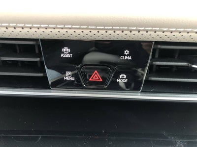 2026 Volkswagen Atlas 2.0T SE w/Technology w/panoramic sunroof and black wheel package