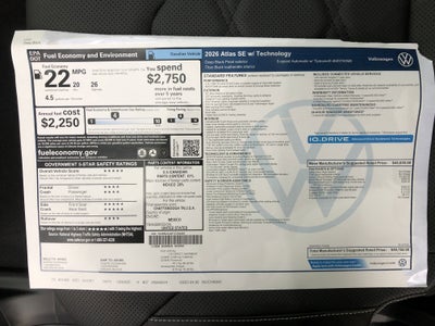2026 Volkswagen Atlas 2.0T SE w/Technology w/panoramic sunroof and black wheel package