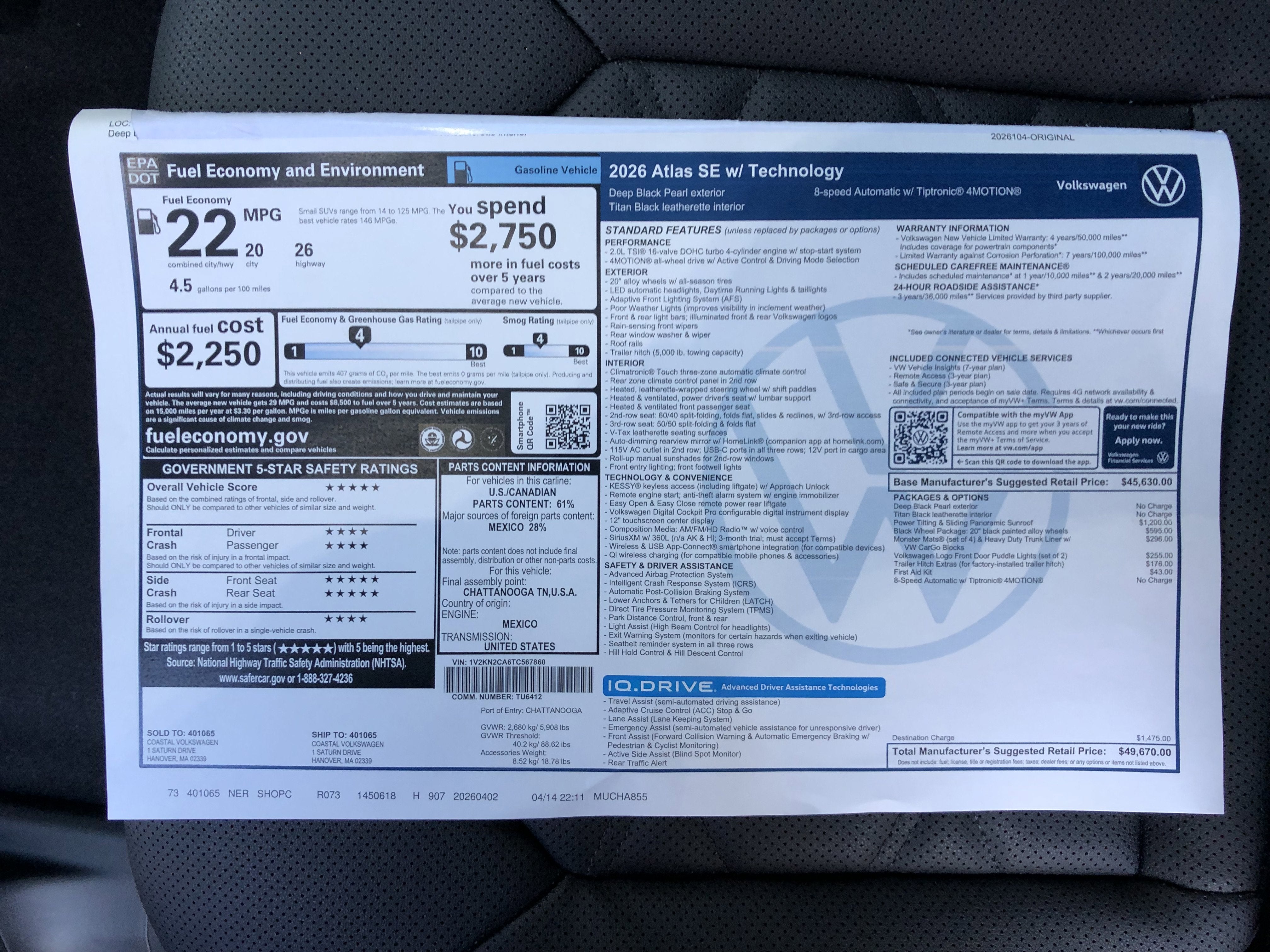 2026 Volkswagen Atlas 2.0T SE w/Technology w/panoramic sunroof and black wheel package