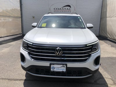 2026 Volkswagen Atlas 2.0T SE w/Technology w/panoramic sunroof and black wheel package