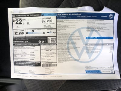 2026 Volkswagen Atlas 2.0T SE w/Technology w/panoramic sunroof and black wheel package