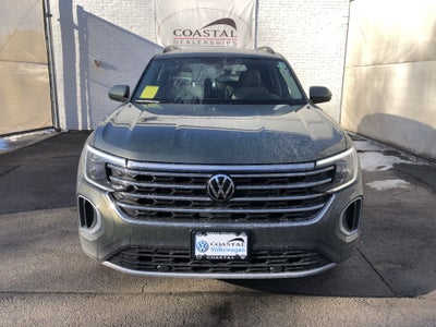 2026 Volkswagen Atlas 2.0T SE w/Technology w/captains chairs, panoramic sunroof and black wheel package
