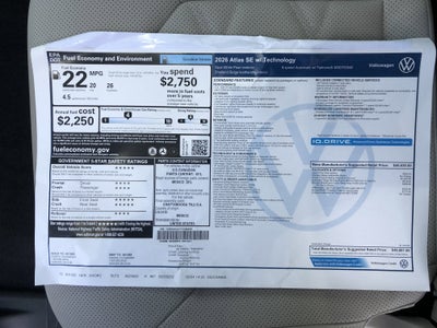 2026 Volkswagen Atlas 2.0T SE w/Technology w/panoramic sunroof