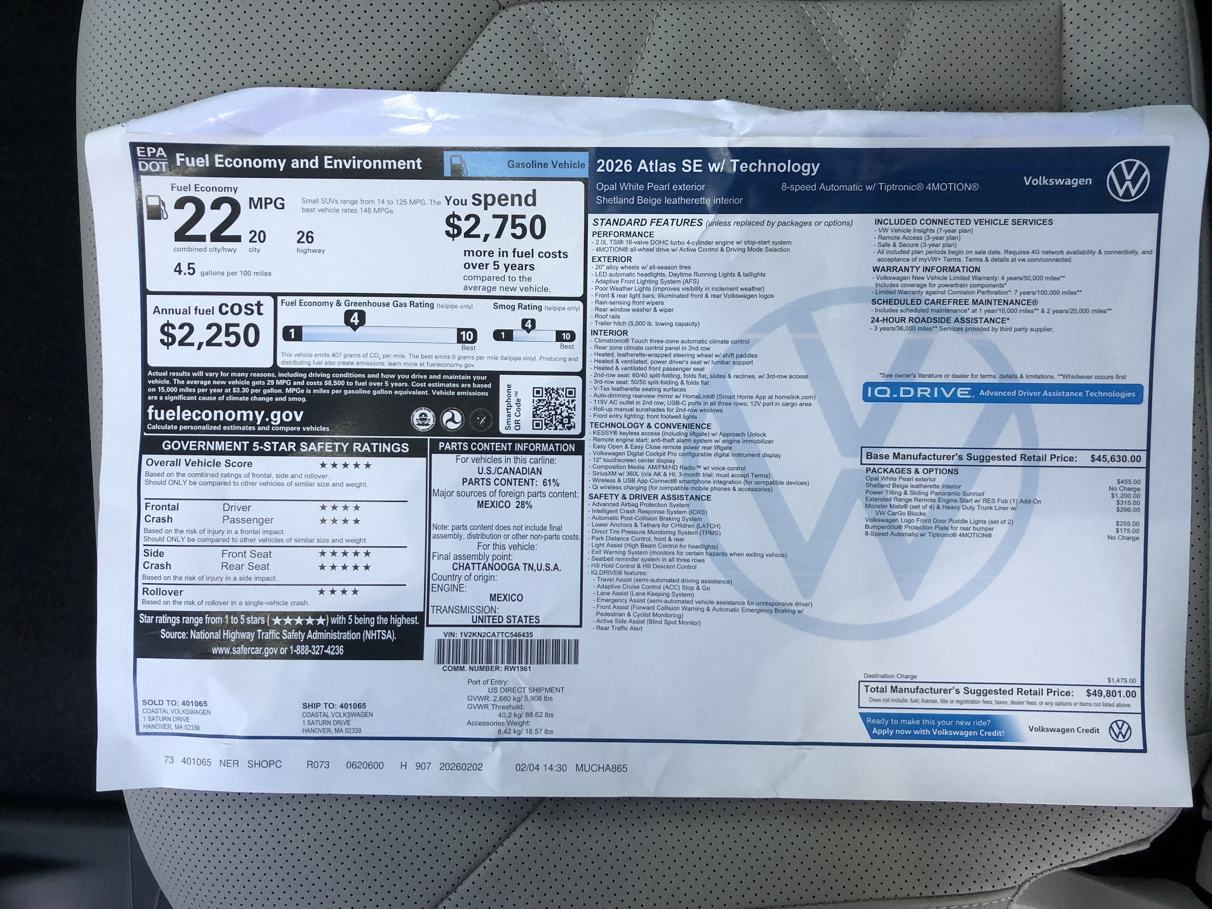 2026 Volkswagen Atlas 2.0T SE w/Technology w/panoramic sunroof