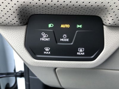 2026 Volkswagen Atlas 2.0T SE w/Technology w/panoramic sunroof